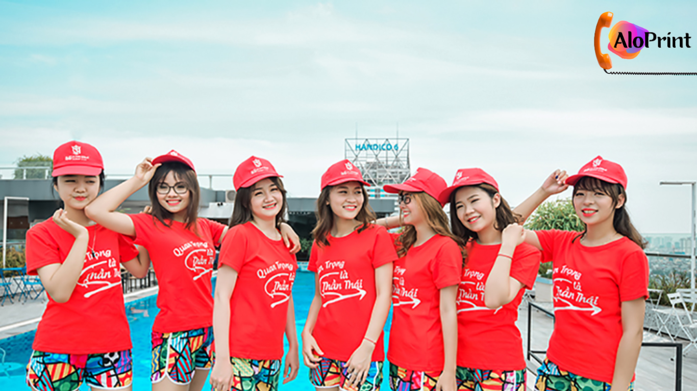 Màu áo đồng phục team building nào đang hot?