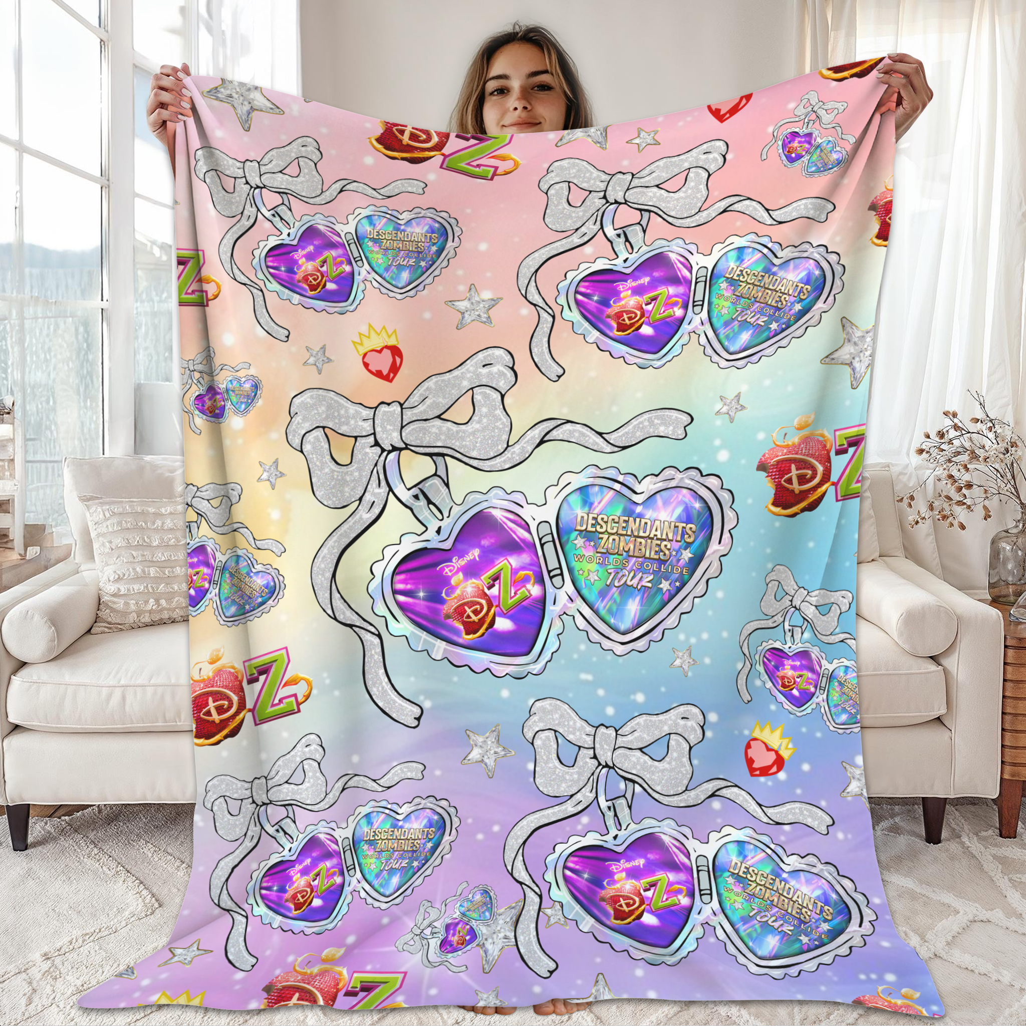 Descendants Zombies World Tour Disney DZ Heart Locket Fleece Blaanket Descendants Zombies World Tour Disney DZ Heart Locket Fleece Blaanket
